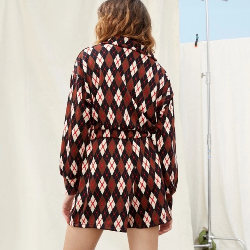 Romper - Picture 3 of 8